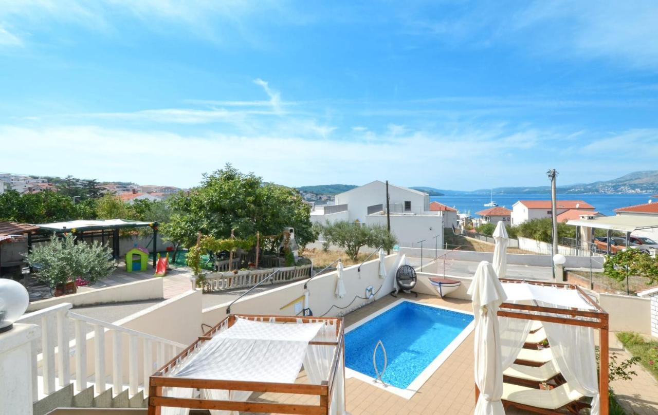 Apartments Santo Trogir - Okrug Gornji Экстерьер фото