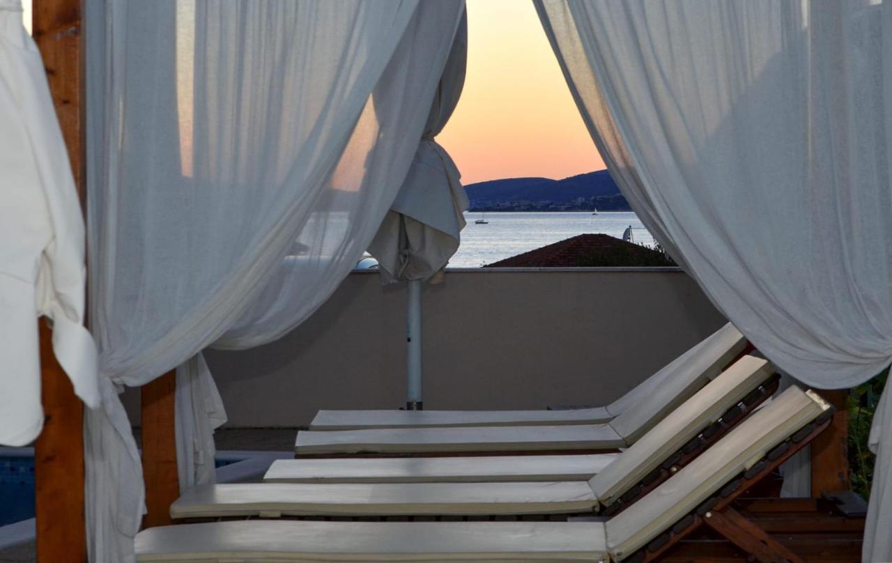 Apartments Santo Trogir - Okrug Gornji Экстерьер фото