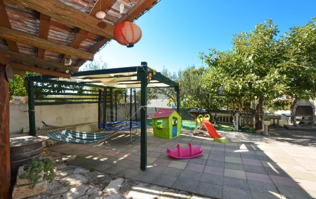 Apartments Santo Trogir - Okrug Gornji Экстерьер фото